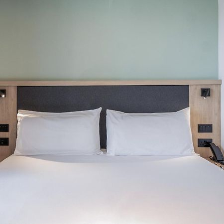 Hotel Mistral St Julian'S, Affiliated By Melia Saint Julian's Exterior photo
